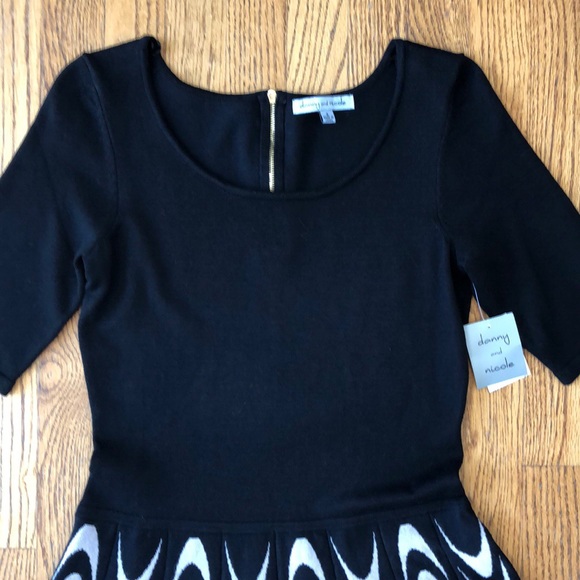 New Danny and Nicole sweater dress - Picture 3 of 8